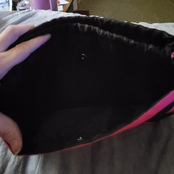 Victoria's Secret Makeup Or Small Bag With Several Uses. NEW, Never Used. - Picture 3 of 6